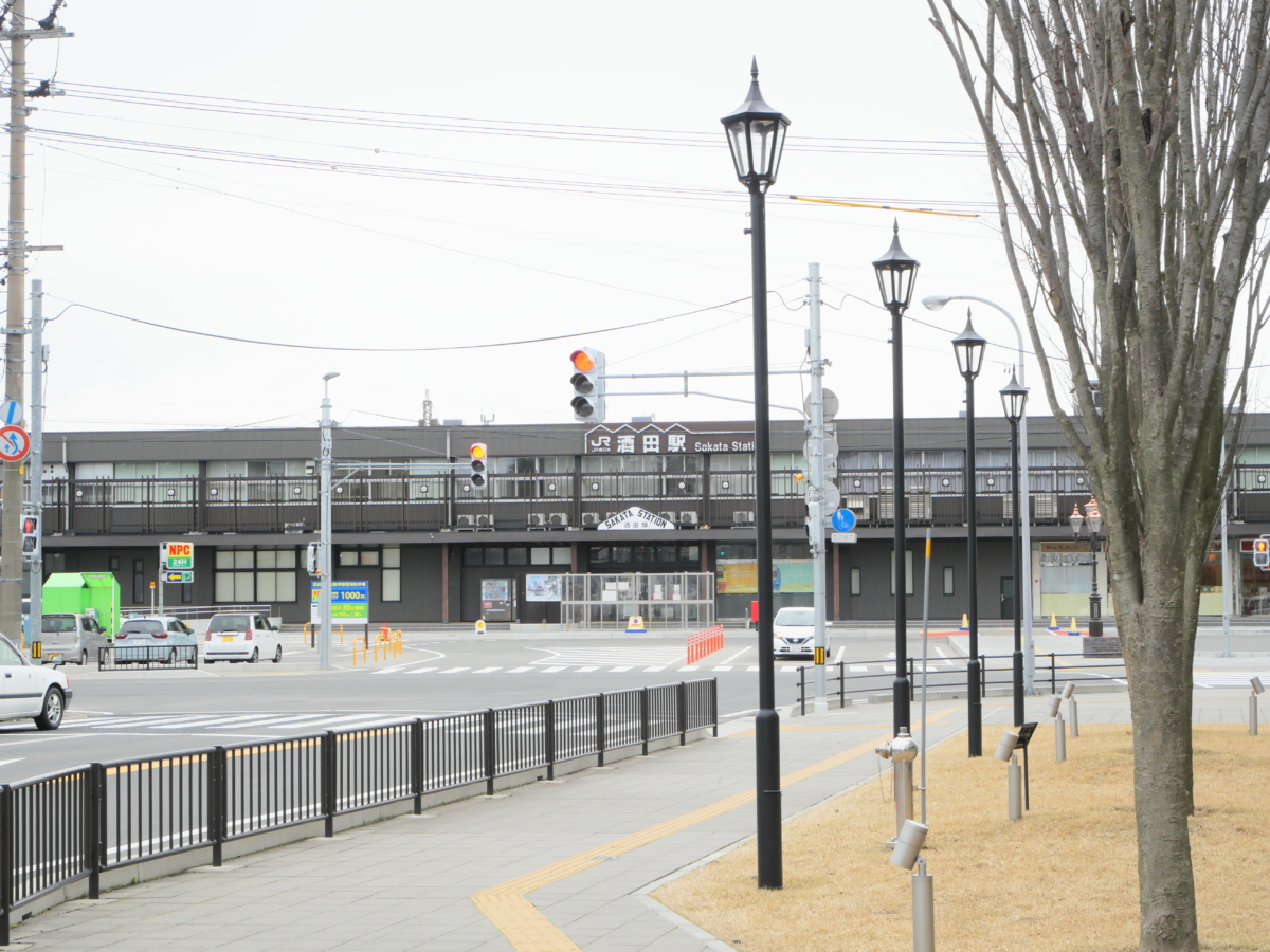 入居者募集！【貸地】37坪 酒田駅前 ミライニバス停向い