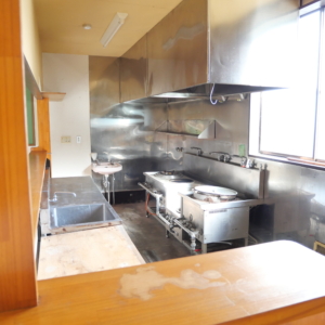 【売り店舗付き住宅】酒田市緑が丘一丁目 画像28