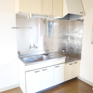 敷0・礼0・管0【賃貸1Kアパート】公益大学1.7km 便利な物置・駐車場付 洋室6.7帖 エスティーワン15 104号室 画像10