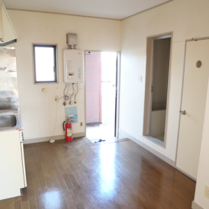 敷0・礼0・管0【賃貸1Kアパート】公益大学1.7km 便利な物置・駐車場付 洋室6.7帖 エスティーワン15 104号室 画像9