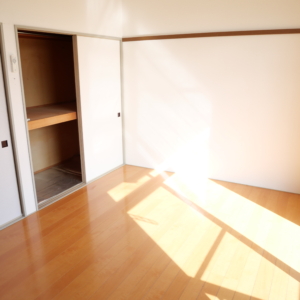 敷0・礼0・管0【賃貸1Kアパート】公益大学1.7km 便利な物置・駐車場付 洋室6.7帖 エスティーワン15 104号室 画像4