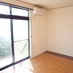 敷0・礼0・管0【賃貸1Kアパート】公益大学1.7km 便利な物置・駐車場付 洋室6.7帖 エスティーワン15 104号室 画像3